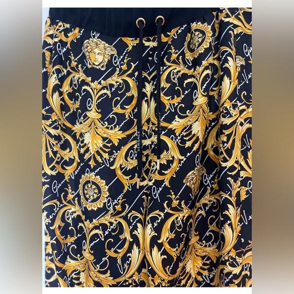 Authentic NEW Versace Joggers❤️ - Picture 8 of 12